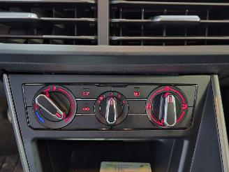 Volkswagen Polo 1.0 TSI Beats picture 32