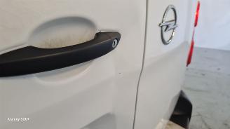 Opel Vivaro CDTI L3H1 Edit. picture 8