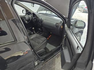 Dacia Duster 1.6 Aniversare 2wd picture 16