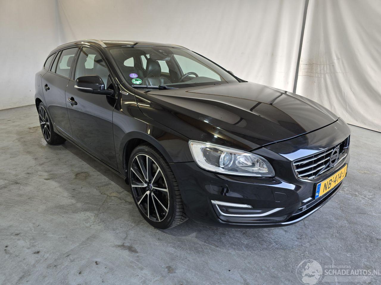 Volvo V-60 2.4 D5 Twin Engine R-Design