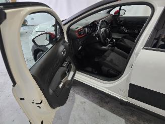 Citroën C3 1.2 PureTech S&S Shine picture 21