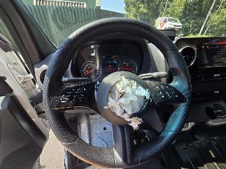Mercedes Sprinter 315 1.9 CDI L4 Select picture 35