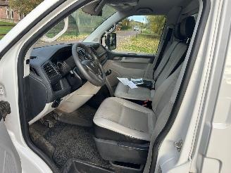 Volkswagen Transporter 2.0 TDI 110 Kw pick-up 4Motion lier picture 9