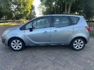 Opel Meriva 1.4 Turbo Edition picture 2