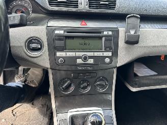 Volkswagen Passat 1.9 TDI Trendline 77 kw picture 12