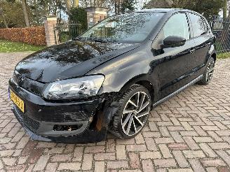 krockskadad bil auto Volkswagen Polo 1.2 TDI Bl.M. Comfline 2012/5
