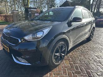 Avarii autoturisme Kia Niro 1.6 GDi Hybrid First Edition 2016/10