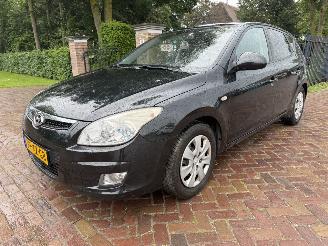 Coche accidentado Hyundai I-30 1.6i Dynamic 2007/11