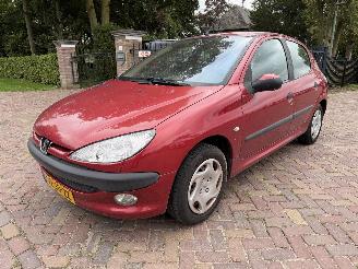 Avarii autoturisme Peugeot 206 1.4 Gentry 2002/3