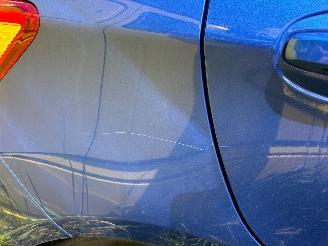 Toyota Yaris 1.5 hybrid clima/velgen picture 19