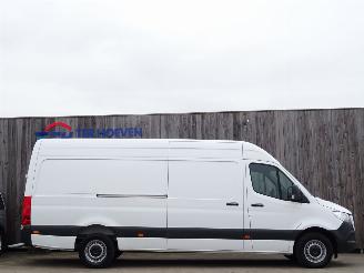 Mercedes Sprinter 317 CDi L3H2 Maxi Airco Navi Camera 125KW Euro 6 picture 4