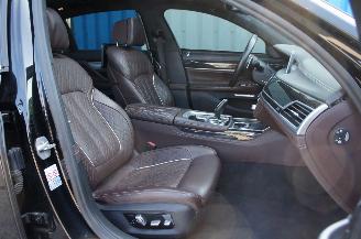 BMW 7-serie 730 LD Lang! M-Pakket! X-Drive Voll! 210KW Euro 6 picture 9