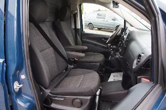 Mercedes Vito 111 CDi Lang Airco Navi Cruise Trekhaak 84W Euro 5 picture 11