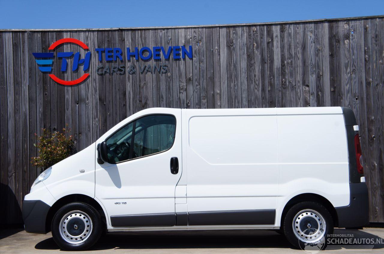 Renault Trafic 2.0 DCi L1H1 Airco Navi Cruise PDC Trekhaak 84KW Euro 5