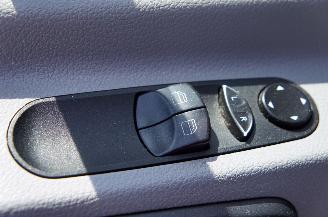 Volkswagen Crafter 2.5 TDi L2H2 9-Persoons Radio 80KW Euro 4 picture 16