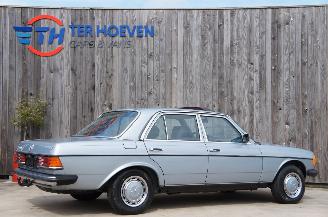 Mercedes 200-300D 300D W123 Schuifdak Radio Trekhaak 65KW picture 3