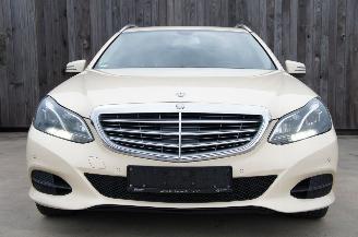 Mercedes E-klasse E200 CDi Kombi 7-Persoons Airco Navi Cruise 100KW Euro 5 picture 6