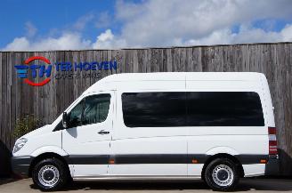 krockskadad bil auto Mercedes Sprinter 311 CDi L2H2 Rolstoellift Airco Navi 80KW Euro 4 2011/4