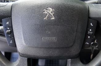 Peugeot Boxer 2.2 HDi L2H2 9-Persoons Airco Cruise Trekhaak 88KW Euro 6 picture 14