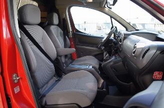 Peugeot Partner 1.6 e-HDi L1H1 Airco Trekhaak 2-Persoons 66KW Euro 5 picture 12