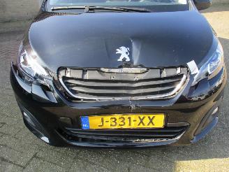 Peugeot 108 1.0 e -VTi Active NAP 5drs picture 12