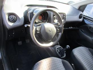 Peugeot 108 1.0 e -VTi Active NAP 5drs picture 18