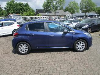 Peugeot 208 1.2 Pure T Urban Soul 1E Eig picture 8