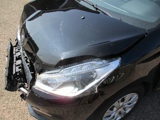 Peugeot 208 1.2 PureT BlueLion NAP REST BPM 400 EURO !!!! picture 12