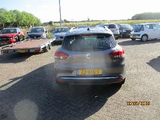 Renault Clio 0.9 TCe Estate picture 8