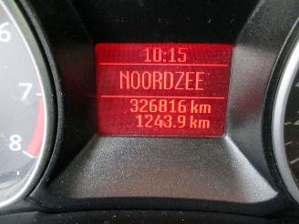 Ford Mondeo 2.0-16V Trend Wagon picture 17