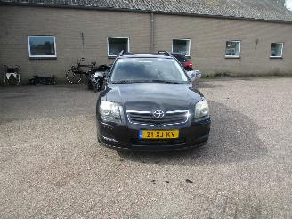 Toyota Avensis 1.6 VVTi Terra Wagon picture 2