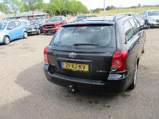 Toyota Avensis 1.6 VVTi Terra Wagon picture 6