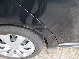 Toyota Avensis 1.6 VVTi Terra Wagon picture 9