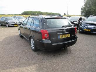 Toyota Avensis 1.6 VVTi Terra Wagon picture 5