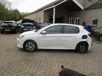 Peugeot 208 1.2 PureTech Active NAP picture 4