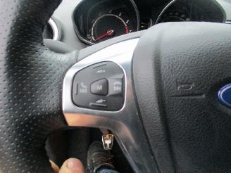 Ford Fiesta 1.6 ST2 picture 21