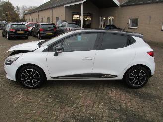 Renault Clio 0.9 TCe Expression NAP picture 4