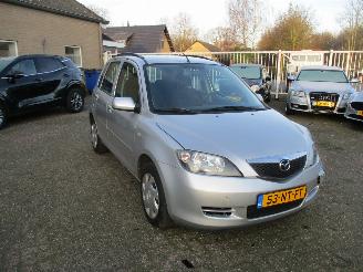 krockskadad bil auto Mazda 2 1.4 Exclusive Automaat NAP 2004/2