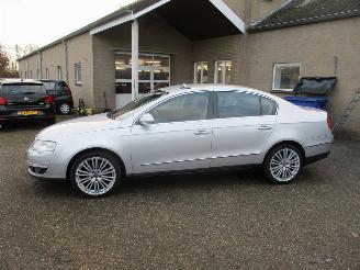 Volkswagen Passat 2.0 TFSI Highline Aut picture 4