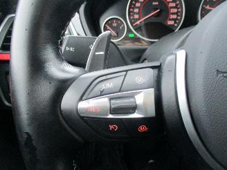 BMW 3-serie 330e LU.l High Executive picture 18