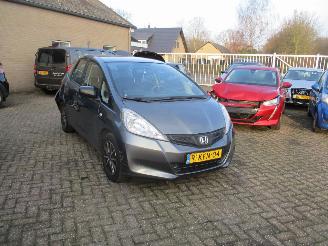 krockskadad bil auto Honda Jazz 1.2 Cool Plus 1e Eig Airco NAP 2013/4
