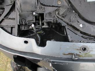 Volvo V-40 2.0 D4 R-Design Business picture 13