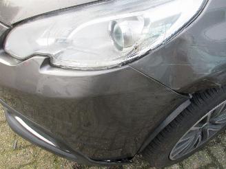 Peugeot 2008 1.2 PureTech Automaat NAP picture 9