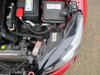 Peugeot 208 1.2 PureTech Allure picture 13