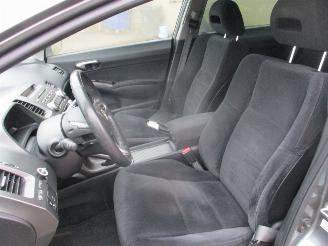 Honda Civic 1.3 Hybrid Elegance Aut picture 28