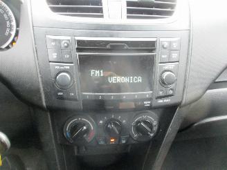 Suzuki Swift 1.2 Exclusive EASSS picture 17