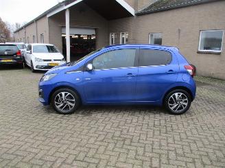 Peugeot 108 1.0 E -VTI BLUE L. EX picture 4
