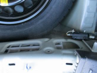 Opel Corsa CORSA E 1.4 Favourite REST BPM €1000,-!!! picture 12