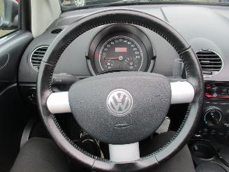 Volkswagen New-beetle 1.4-16V Trendline picture 14