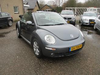 Schadeauto Volkswagen New-beetle 1.4-16V Trendline 2008/4